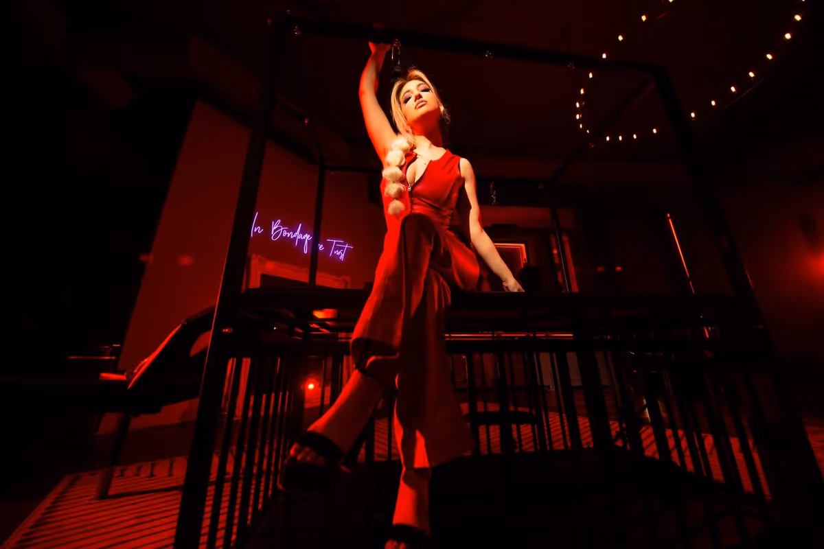 Goddess Elektra latex aesthetic